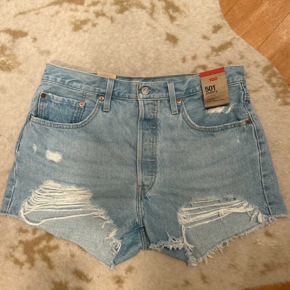 501 Levi Shorts